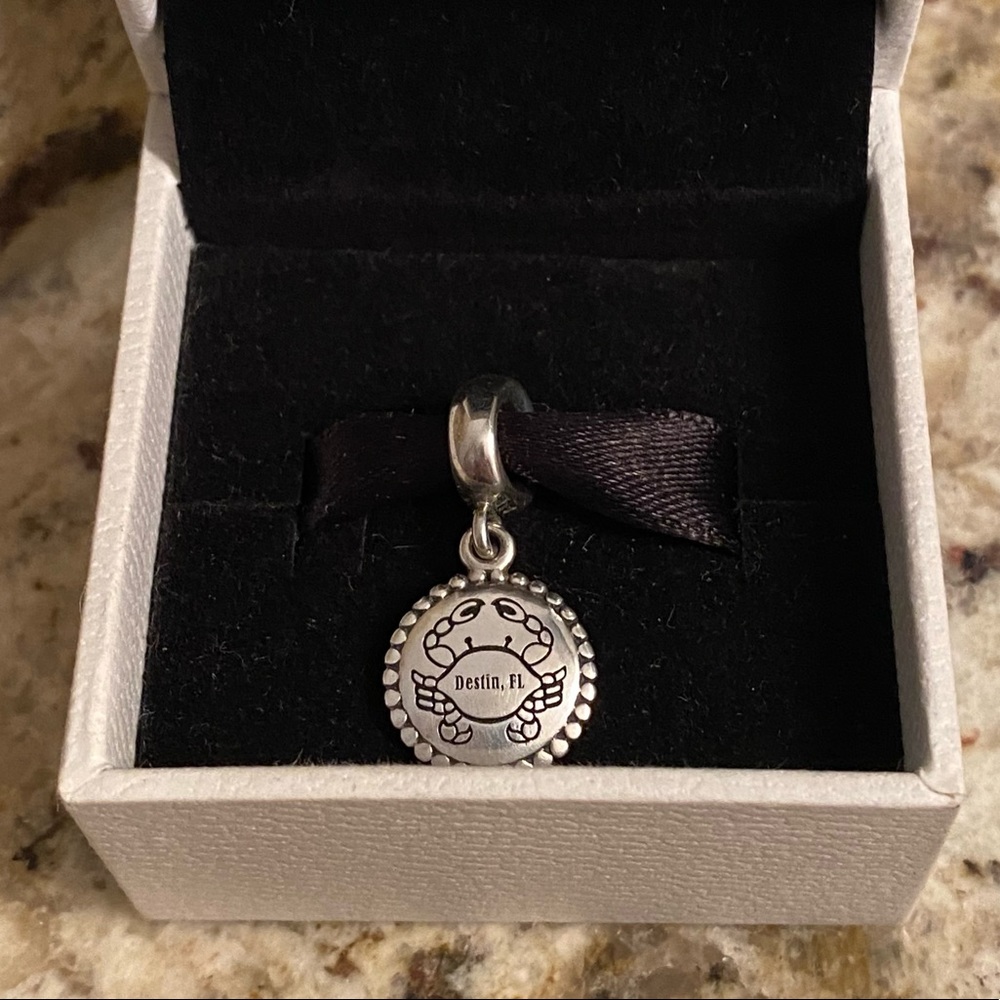 Pandora Florida Exclusive Destin Crab Charm